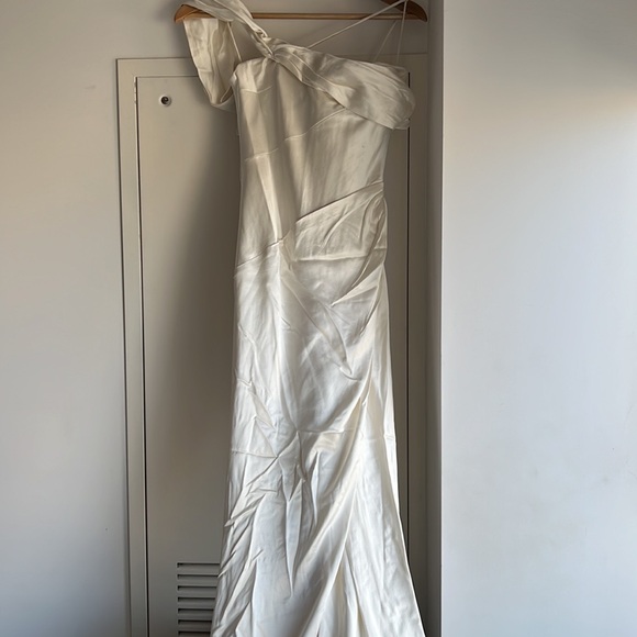 Galia Lahav | ELISE | IVORY SATIN WEDDING DRESS - Picture 12 of 16